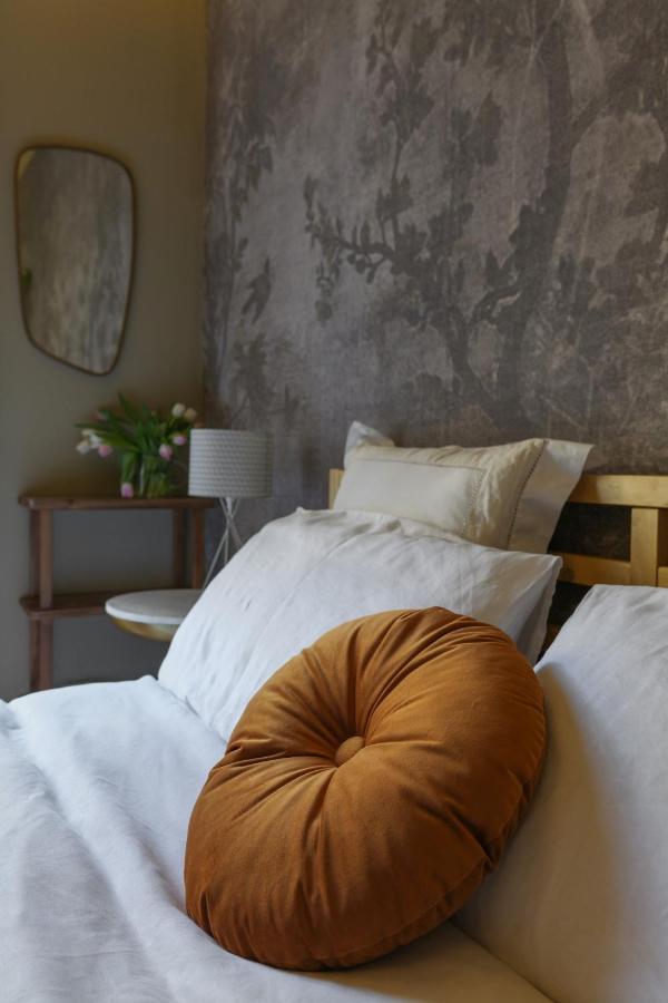 House Of Frames Bed & Breakfast มิลาน ภายนอก รูปภาพ
